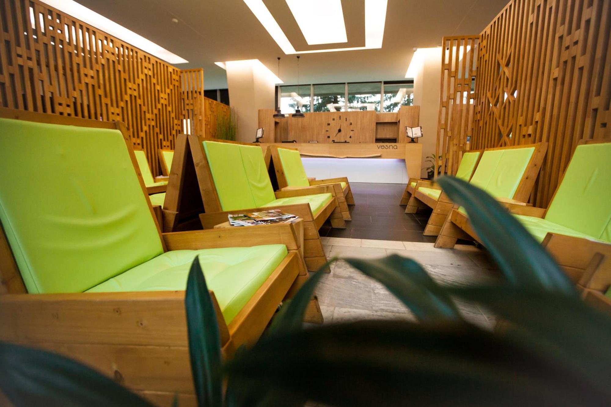 Hotel Vesna Truszkavec Kültér fotó