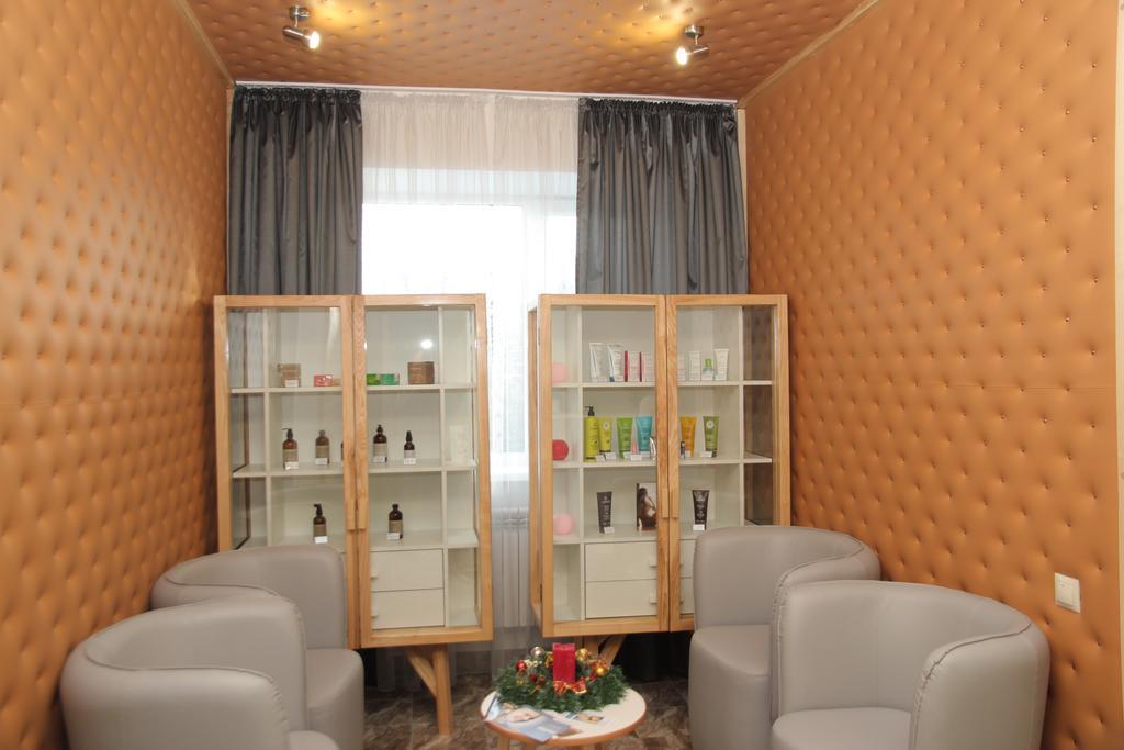 Hotel Vesna Truszkavec Kültér fotó