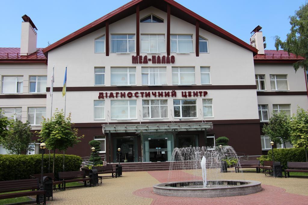 Hotel Vesna Truszkavec Kültér fotó